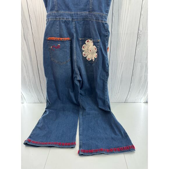 Reimagined Embroidered Retro Style Hollister Overalls Size Large - Picture 13 of 14